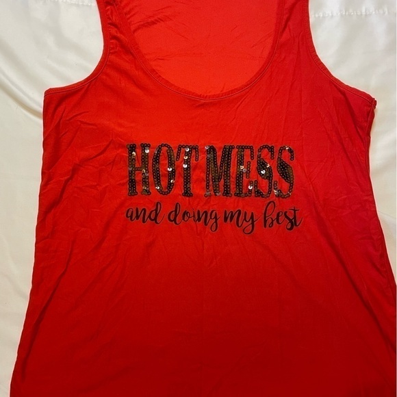 Not a morning person size medium “Hot mess and doing my best” tank top - Picture 2 of 11